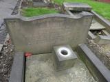 image of grave number 846421